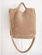 Load image into Gallery viewer, macrame bag
